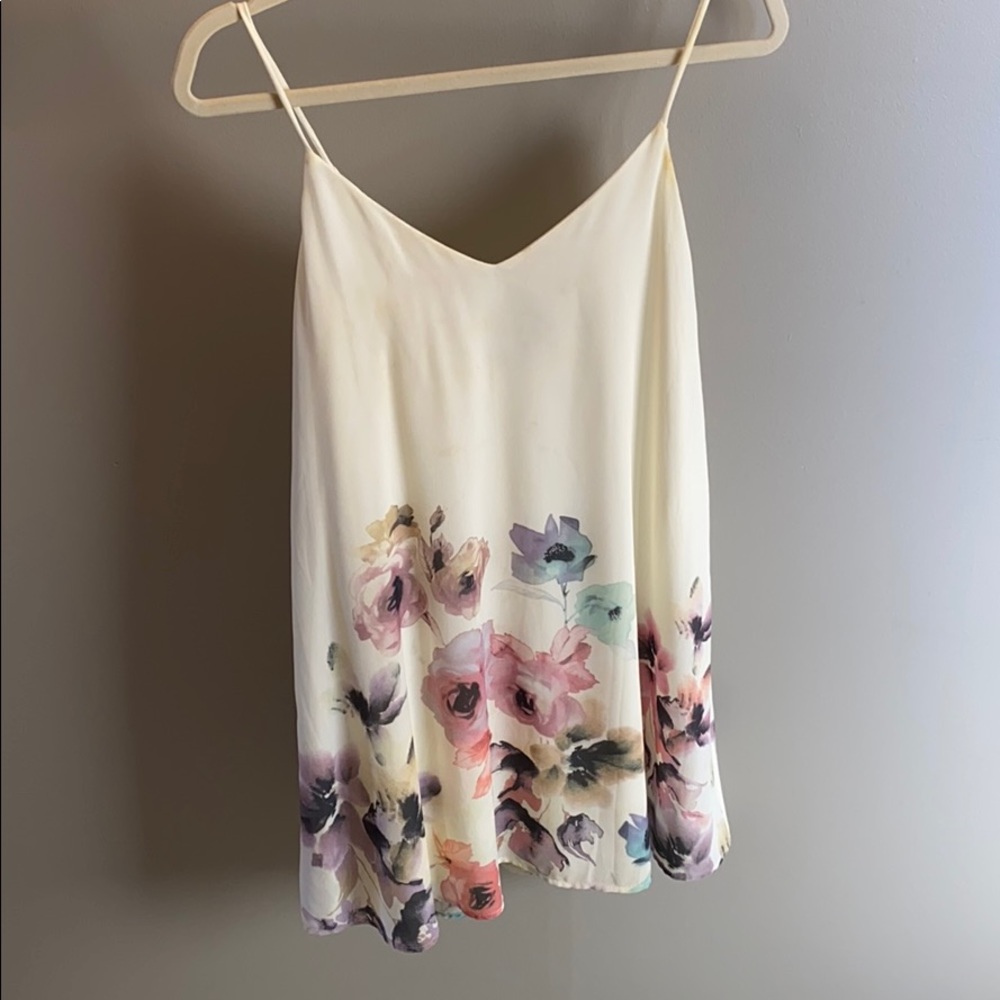 FLOWERED DRESS!